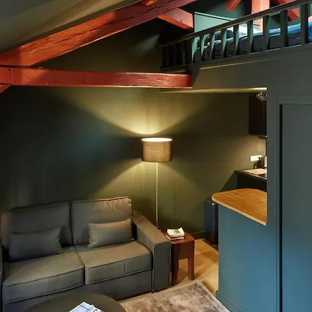 Palais Royal Appartement *